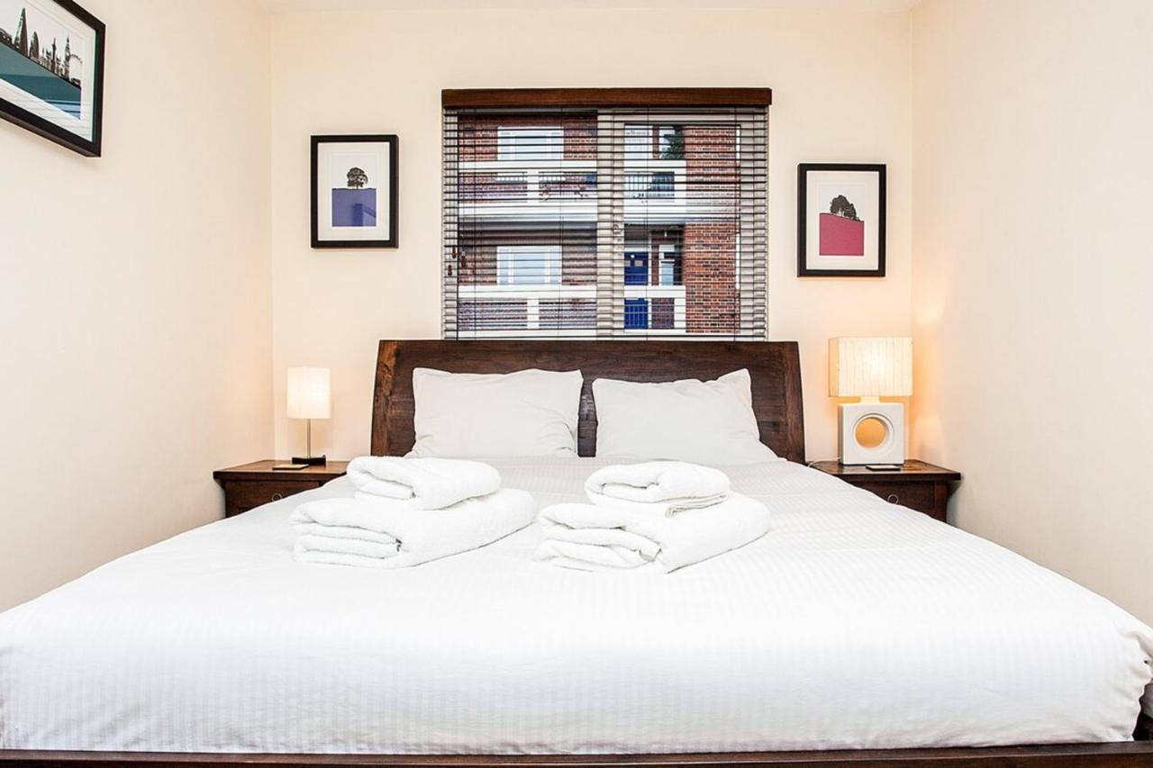 Modern And Spacious Central 1 Bedroom Apartment With Balcony London Exterior foto