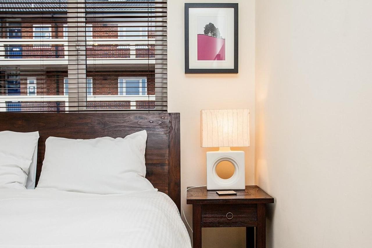Modern And Spacious Central 1 Bedroom Apartment With Balcony London Exterior foto